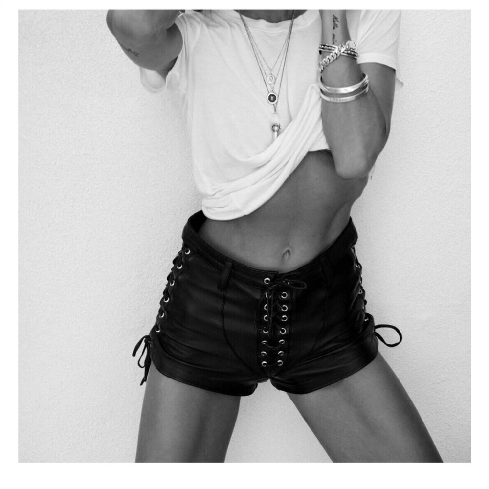 Soda shorts from rat and boa